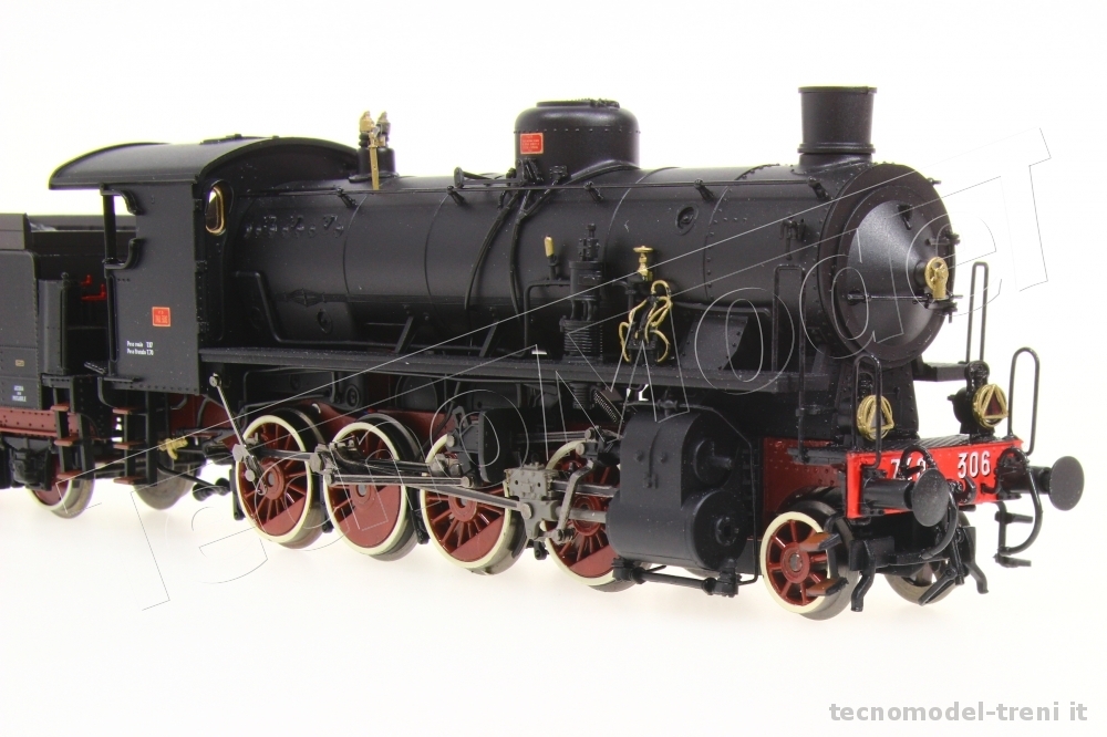 RIVAROSSI Locomotiva a vapore Gr 740 306 con tender a 3 assi FS 1//87 H0 HR2382