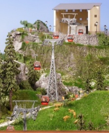 Brawa 6342 Funivia di Hahnenkammrenn motorizzata