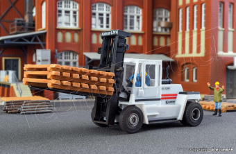 Kibri 11750 Grande carrello elevatore KALMAR